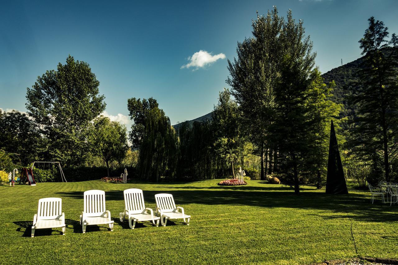 Albergo La Romanella Spinone Al Lago Exterior photo